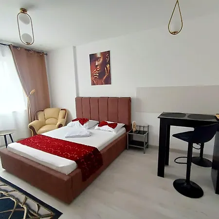 Eduard Elegance Rin Appartamento