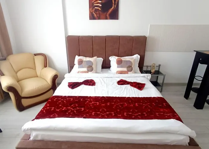 Eduard Elegance Rin Bukurešť