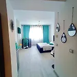 Eduard Elegance Rin Апартаменти