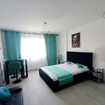 Eduard Elegance Rin Бухарест