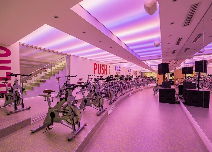 Eduard Elegance Rin Апартаменти