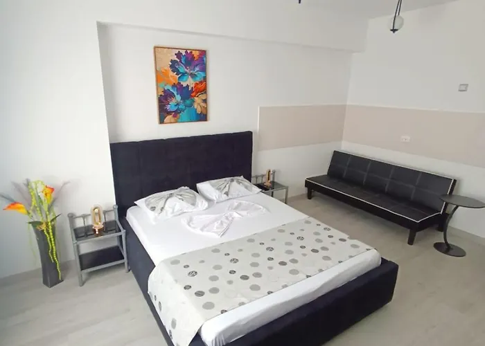 Eduard Elegance Rin Apartamento