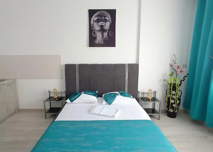 Eduard Elegance Rin * Бухарест