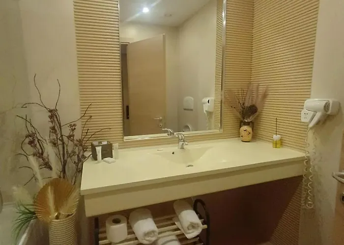 Eduard Elegance Rin Apartamento *