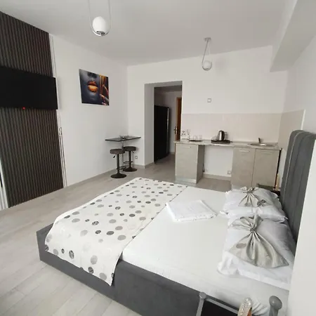 Eduard Elegance Rin Daire Bükreş