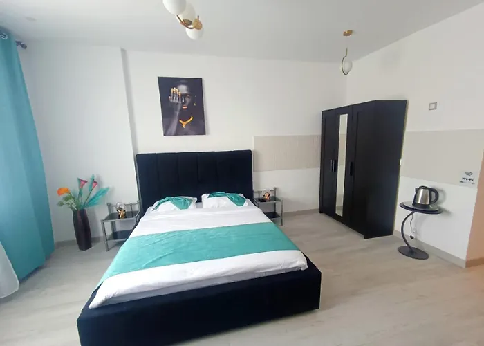 Eduard Elegance Rin Bukareszt