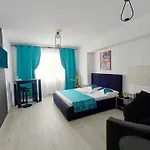 Eduard Elegance Rin Apartment